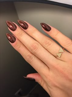 Glittery Brown Nails, Brown Velvet Nails, Sparkly Brown Nails, Velvet Nails Acrylic, Maroon Chrome Nails, Brown Cat Eye Nails, Brown Chrome Nails, Cherry Mocha Nails, Mocha Nails