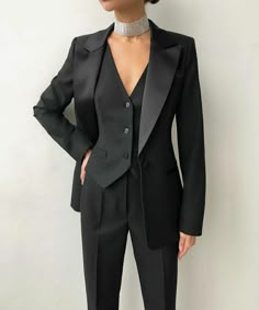 Party Outfit Female, Outfit Female, Formal Coat, Pant Suit, Wedding Bridesmaid, Formal Outfit, Prom Party