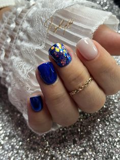 Nail Work, Minimalist Nails, Dope Nails, Nails Designs, Nails Ideas, Acrylic Nail Designs, Floral Designs, Nail Artist, Nail Tech