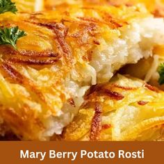 Potatoes Rosti Recipe Mary Berry Vegetable Rosti Recipe, Best Hashbrown Recipe, Brunch Recipes Potatoes, Rosti Potatoes Recipes, Potatoes Rosti, Mary Makes It Easy Recipes, Marry Berry Recipes, Mary Berry Recipes Baking, Potato Rosti Recipe