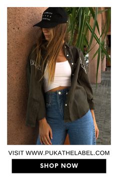 Pair up your sexy crop top with this oversized long sleeve shirt to achieve your casual or street fashion overall look. Shop now! Olive Green Clothes, Off Duty Model Outfit, Green Clothes, Oversized Long Sleeve Shirt, Puka Shell