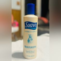 Vintage Suave Moisturizing Conditioner Hair Care 15 Oz Discontinued Rare Suave Conditioner, Conditioner Hair, Moisturizing Conditioner, Vintage Hairstyles, Hair Conditioner, White Blue, Womens Hairstyles, Blue White, Hair Care