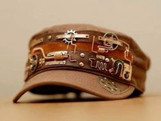 Steampunk Mode, Everyday Steampunk, Moda Steampunk, Mode Steampunk, Plain Caps, Steampunk Crafts, Steampunk Hat, Style Steampunk, Steampunk Cosplay