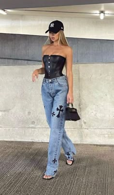 Stile Kylie Jenner, Fest Outfits, Mode Zara, Looks Chic, Mode Inspiration, Lookbook Outfits