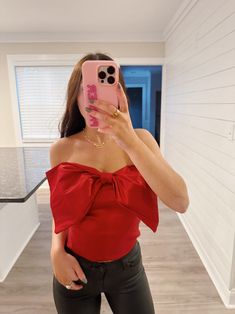 Model is 5'0 and wearing a Small College Fits, Red, How To Wear