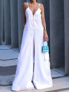 High Waist Urban Regular Fit Plain Shorts | stylewe Loose Fit Jumpsuit, Urban Shirt, Jumpsuit Outfits, Business Boutique, Jumpsuit Chic, Estilo Chic, White Jumpsuit, Casual Jumpsuit, Urban Wear