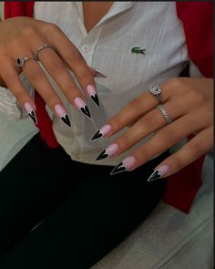 Stiletto Nails With Charms, Nails With Charms, Nails 2025, Pedi Ideas, Gel Nails Diy, Work Nails