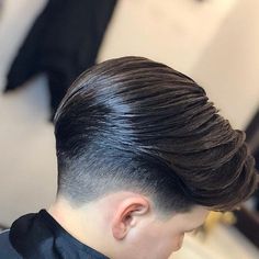 Hairdresser Tattoo, Boys Undercut, Types Of Fade Haircut, Cool Boys Haircuts, Tattoo Photography, Kids Hair Cuts