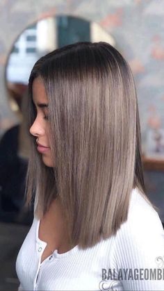 Top 10 Hairstyles, Layered Hairstyles, Best Hairstyle, Haircut Styles, Trendy Hair Color, Ash Brown, Hair Color Balayage, Hair Inspiration Color