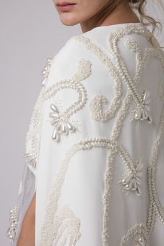 Handmade Embroidery Designs, Embroidery Designs Fashion, Couture Details, Embroidery Fashion