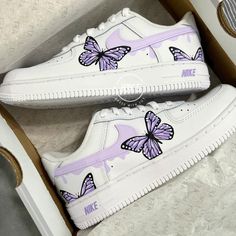 Exactly as shown in the pictures. Made in USA. Authentic Air Force 1 Sneakers. Fully Hand Painted. Lace Locks Included. Applied Special Acrylic Paint for Shoes and Finisher for more Durability. Boty Converse, Custom Shoes Diy, Trendy Shoes Sneakers, Nike Shoes Girls, Nike Fashion Shoes, Preppy Shoes, Jordan Shoes Girls, All Nike Shoes, Custom Air Force 1