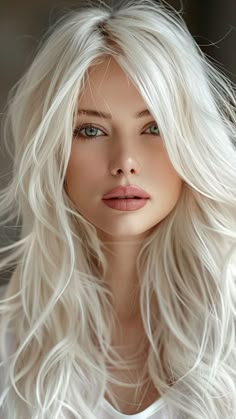 Platinum Blonde Hair Color, Platinum Hair, Peinados Fáciles Para Cabello Corto, Hair Shades, Platinum Blonde Hair, Long Blonde, Hair Toppers, Long Blonde Hair, Blonde Beauty