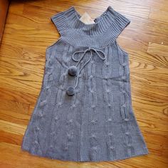 Perfect New With Tags Condition! Gray With Fine Silver Tinsel Knit And Pompom Tie! From Smoke And Pet Free Home. Sleeveless Gray Dress For Winter, Camel Dress, Silver Tinsel, Sparkly Sweater, Thrift Fashion, Fine Silver, Lady In Red, Camel, Sweater Dress