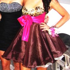 Cute prom dress Cheetah Wedding Dress, Trashy Y2k Prom Dress, Y2k Prom Dress Aesthetic, Mcbling Prom Dress, 2010 Prom Dresses, 2000s Homecoming Dress, 2000 Prom Dress, Cheetah Print Prom Dress, 2000s Party Dress