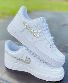 Quince Shoes, Swarovski Nike, Custom Nike Air Force 1, Air Force 1 Custom, Custom Air Force 1, Custom Nike, Air Force One, Cute Nike Shoes