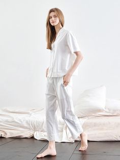 Composition : Cotton 100%Color : White, White + PackagingCountry of Origin : China White Relaxed Fit Sets For Pajama Party, White Comfortable Sleepwear, White Casual Sleepwear Set, Casual White Sleepwear Set, Comfortable White Sleepwear For Spring, Spring White Relaxed Fit Sleepwear, White Relaxed Fit Sleep Set, Spring White Sleepwear With Relaxed Fit, White Summer Lounging Sets