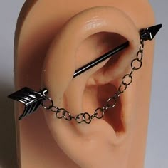 Ear Bar, Double Piercing, Industrial Barbell, Black Arrow, Industrial Piercing, Piercings Jewelry, Piercing Ideas, Body Mods, Ear Jewelry