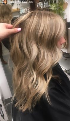 Dark Blonde Shadow Root, Sandy Beige Blonde Hair, Blonde Balayage On Dirty Blonde Hair, Medium Length Blonde Balayage, Level 10 Blonde, Soft Blonde Balayage, Dirty Blonde Hair With Highlights, Soft Blonde Hair