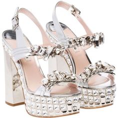 Jeweled Shoes, Jeweled Sandals, Fancy Shoes, Shoe Inspo, Crazy Shoes, Pretty Shoes, Shoe Obsession, Shoe Lover