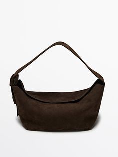 Find MASSIMO DUTTI Suede Leather Shoulder Bag on Editorialist. The Massimo Dutti Suede Leather Shoulder Bag is crafted from split suede leather. The bag features a top handle and measures 15 x 35 x 16 cm in width, height and depth. Massimo Dutti Bags, Slouchy Bag, Brown Accessories, Suede Purse, Handbag Essentials, Black Leather Handbags, Dark Brown Leather, Massimo Dutti, Nappa Leather