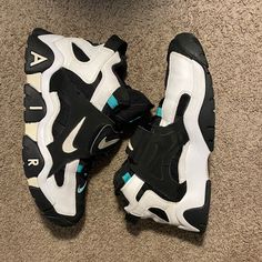 Nike Air Barrage Mid Cabana Size 11.5 Used But In Good Condition Send Offers! Will Be Shipped Out Day Of Purchase! #Nike #Nikeair #Nikemidcabana Nike Air Barrage Mid, Nike Air Barrage, Shoes Nike Air, Nike White, Shoes Nike, White Nikes, Mens Shoes Sneakers, Men's Nike, Nike Men