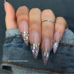 Clear Almond Nails Designs, Clear Tip Nails Designs, Clear Nails With Glitter, Glitter Encapsulated Nails, Stilleto Nails Designs, Nails Collection, Wow Nails, Beauty Nails Design