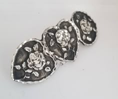 Three Heart/Rose Barrette 60mm French Clip French Clip, Hair Jewellery, Heart Rose, Fashion Sites, Metal Hair, Emo Outfits, Metallic Hair, Chloe Bag, Barrette Clip