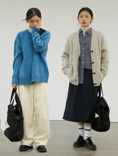 Japanese Fashion Winter, Japan Autumn Outfit, Seoul Winter, Japan Outfit Winter, Seoul Street Style, Sick Clothes, Fashion Trend Forecast, Japan Outfit, Effortlessly Chic Outfits