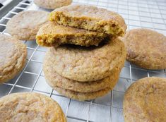 some cookies are cooling on a wire rack