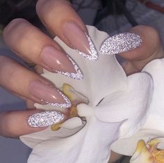 Pedi Designs, Posh Nails, Unghie Sfumate, Nail Decor, Vintage Nails, Vibrant Nails, Blush Nails, Mermaid Nails, Bride Nails