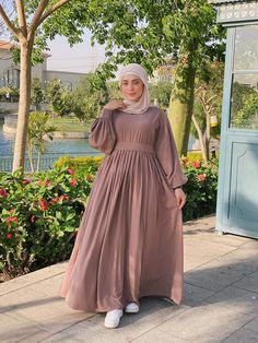 Stylish Abaya, Hijab Fashion Inspiration, Modest Dresses, Dream Wardrobe, Modest Fashion, Abs Workout