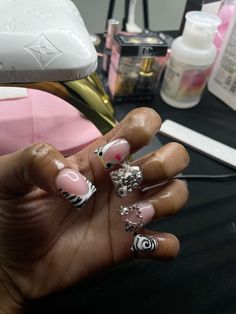 Birthday Nail, Relationship Pics, Diy Acrylic Nails, Hello Kitty Nails, Exotic Nails, Nail Sets