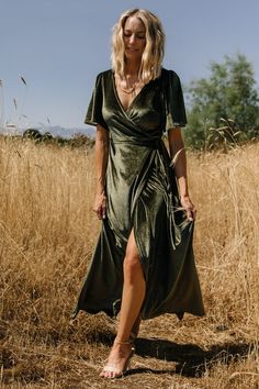 Marseille Embossed Maxi Dress | Green | Baltic Born Tulle Maxi Dress, Perfect Cardigan, Embellished Maxi Dress, Baltic Born, Velvet Maxi Dress, Velvet Maxi, Dress Dusty, Pleated Maxi Dress, Style Skirt