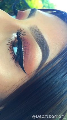 absolutely love this Real Lashes, Maquillage On Fleek, Top Makeup Products, Makeup On Fleek, Make Up Looks, Eye Makeup Tips, Makeup Obsession