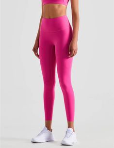 It's all about soft power play. For yogis, fitnesslovers, or just the neighborhood It-girl who doesn't shy away from lifting with style, get the full-sculpting fit from classic high-waist buttery soft leggings. • 81% Nylon, 19% Spandex• Care Instructions: Machine wash Hot Pink Leggings, Push Up Leggings, Trainers Girls, Sport Woman Fitness, Pink Cowboy, Perfect Leggings, Bodysuit Dress, Cowboy Outfits, Vintage Swimsuits