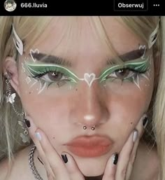 Fairy Eye Makeup, Hippie Makeup, Funky Makeup, Mekap Mata, Cute Eye Makeup, White Makeup, Smink Inspiration