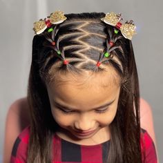 29 Christmas Hairstyles for Kids – Best Case Parenting Christmas Tree Hairstyles For Kids, Christmas Hairstyles For Kids, Christmas Hairstyles, Hairstyles For Kids, Kids Hairstyles, Christmas Party, For Kids, Parenting