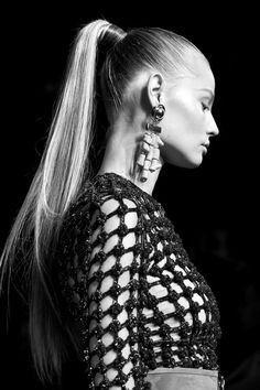 Fashion, model, black and white, famous, beautiful, beauty, makeup High Ponytail Hairstyles, Runway Hair, A Ponytail, Ponytail Hair Extensions, Sleek Ponytail, Sleek Hairstyles, High Ponytails, Virtual Fashion, 인물 사진