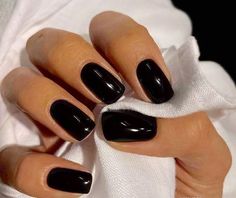 Winter Nail Ideas, Solid Color Nails, Classic Nails, Color Nails, Nails Only, Black Nail, Winter Nail