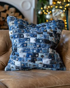 Indigo Recycled Denim Button Throw Pillow - YaYa & Co. Jeans Quilt, Jean Quilt, Sewing Jeans, Unique Buttons, Unique Pillow, Denim Decor, Denim Quilt, Recycled Jeans