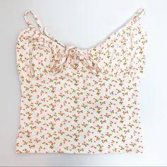 Brand New With Tags Removed Never Worn. Size Large Keyhole Cinched Waffle Floral Tank. I Do Not Trade Bundle For More Savings Fast Shipper 3+ Items 15% Off White Printed Cami Tops, Spring Printed Cami Tops, Printed Cami Tops For Spring, White Feminine Floral Print Crop Top, Spring White Printed Crop Top, White Floral Print Crop Top For Spring, White Floral Print Feminine Crop Top, White Printed Crop Top, Trendy White Top For Brunch