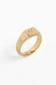 Introducing the Swallow Signet Gold by Merchants of the Sun, a minimalist signet ring featuring an engraved swallow design. Meticulously handcrafted with 18k gold vermeil and hammered edges, this ring exudes elegance and individuality. Elevate your style with the Swallow Signet Gold, a unique piece that combines timeless craftsmanship with a touch of nature-inspired charm, making a bold and refined statement. In all directions you'll find overarching freedom and unrestrained movement. The Swallo Minimalist Engraved Gold Ring In Recycled Gold, Gold Tarnish Resistant Signet Ring In Recycled Gold, Gold Tarnish-resistant Recycled Gold Signet Ring, Everyday Tarnish Resistant Recycled Gold Signet Ring, Everyday Recycled Gold Tarnish Resistant Signet Ring, Hand Forged Gold Signet Ring In Recycled Gold, Timeless Gold Signet Ring For Promise, Minimalist Gold Signet Ring In Recycled Gold, Hand Forged Yellow Gold Signet Ring In Brass