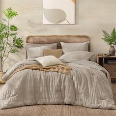 Exquisite Design: This Seersucker comforter set features a fluffy and unique puckered texture design, with stripes of varying widths presenting an elegant appearance, creating a sophisticated 3D wavy visual effect, adding a fashionable, exquisite and��… King Size Comforter Sets Modern, Taupe Quilt Bedding, Tan Sheets Bedding, Boho Bedding Comforters, Comforter Sets Cozy, Oatmeal Bedding, Farmhouse Comforter Sets, Boho Bedspreads, Fluffy Comforters