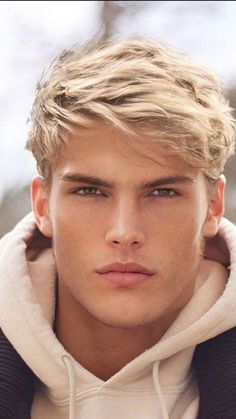 Attractive Blonde Men, Blond Haircut Men, Boys Bleached Hair, Teen Boy Haircuts 2024, Long Hair Teen Boy, Men’s Straight Hairstyles, Boys Hair Cuts Longer On Top, Blonde Hair For Men