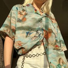 Soft Grunge Outfits, Angel Shirt, Tokyo Street Fashion, Mode Chanel, Grunge Look, Streetwear Summer, Tumblr Outfits, Aesthetic Shirts