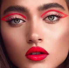 Red Eye Makeup, Purple Eye Makeup, Pink Eye Makeup, High Fashion Makeup, Dramatic Eye Makeup, Halloween Eye Makeup, Photoshoot Makeup, Red Makeup