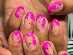 TikTok's Nail Exfoliation Hack Saved My Flaky Nails Festive Nail Art, Christmas Nails Easy, Holiday Glam, Red Nail Designs, Festival Nails, Art Trends, Beach Nails, Christmas Nail Designs