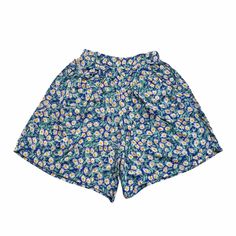 "Cute 70s vintage high waisted shorts. Decorated with a floral daisy pattern & pleated detailing. Made from 65% rayon 35% cotton ▪️ Label size is 1 and best fits women's size 6 (24\" - 26\" waist). The waistband is elasticated but has only a little bit of give. Button & zip fly fastening on the side ▪️ Length - 18.5\" ▪️ Inseam - 4\" ▪️ Hem width of each leg - 16\" 🎨 Colour - Blue, Green, White, Yellow & Brown 💚 Excellent retro condition 💥 FREE UK SHIPPING 📦 Bundle discounts available on orders of 2+ items ✅ Tracked worldwide shipping 🌍 Europe - £7   🌎 Rest of the world - £10 ‼️ Please check your address at checkout ⛔️ No returns      1970s festival rise multicoloured wacky crazy beach cute flowers ditsy print boho cottage tea farm core 7307R-PP58-110" Floral Print Shorts For Spring Day Out, Floral Print Shorts For Spring, Cotton Floral Print Shorts For Spring, Floral Print Shorts For Spring And Summer, Green Bermuda Shorts With Elastic Waistband For Summer, Spring Wide-leg Shorts With Elastic Waistband, Wide Leg Shorts With Elastic Waistband For Spring, Summer Printed Cotton Shorts, Green Pajama Shorts For Summer