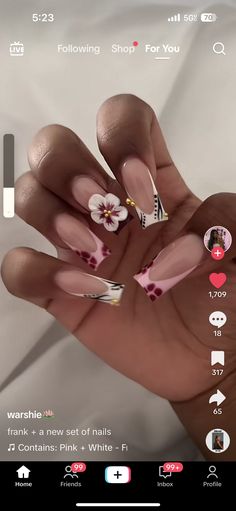 Birthday Nail Set Ideas Simple, Vacation Cruise Nails, Senior Pic Nail Ideas, Nail Inspo Trendy 2024 Summer Simple, Birthday Nails Colorful, 19 Birthday Nail Ideas, Nail Idea Short, Short French Tip Acrylic Nails With Design, Vacation Acrylics