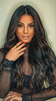 Black Hair Balayage, Dark Brunette Hair, Brown Hair Inspo, Brunette Hair With Highlights, Jet Black Hair, Black Hair With Highlights, Dark Hair With Highlights, Brown Hair Balayage, Long Dark Hair